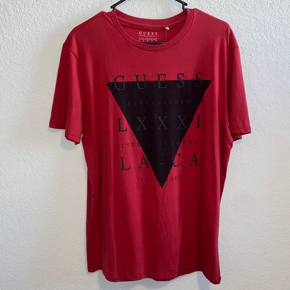 Guess T-Shirt